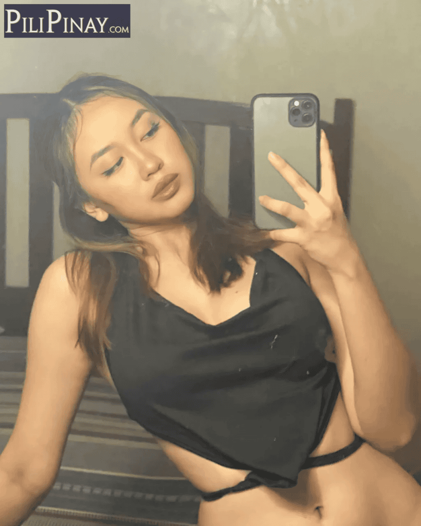 Jazmin Abalo 17