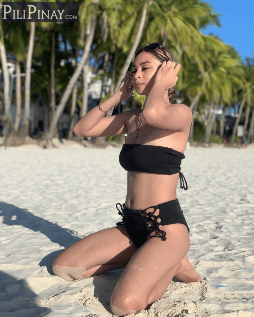 Ryona Lei Perez 77