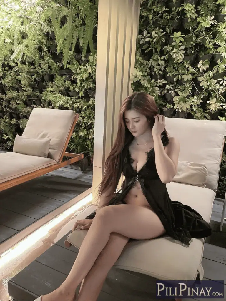 Tyra Ku 26