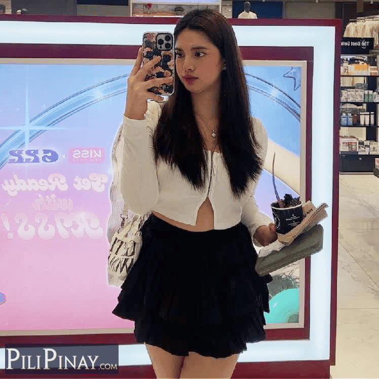 Ani Mae 1