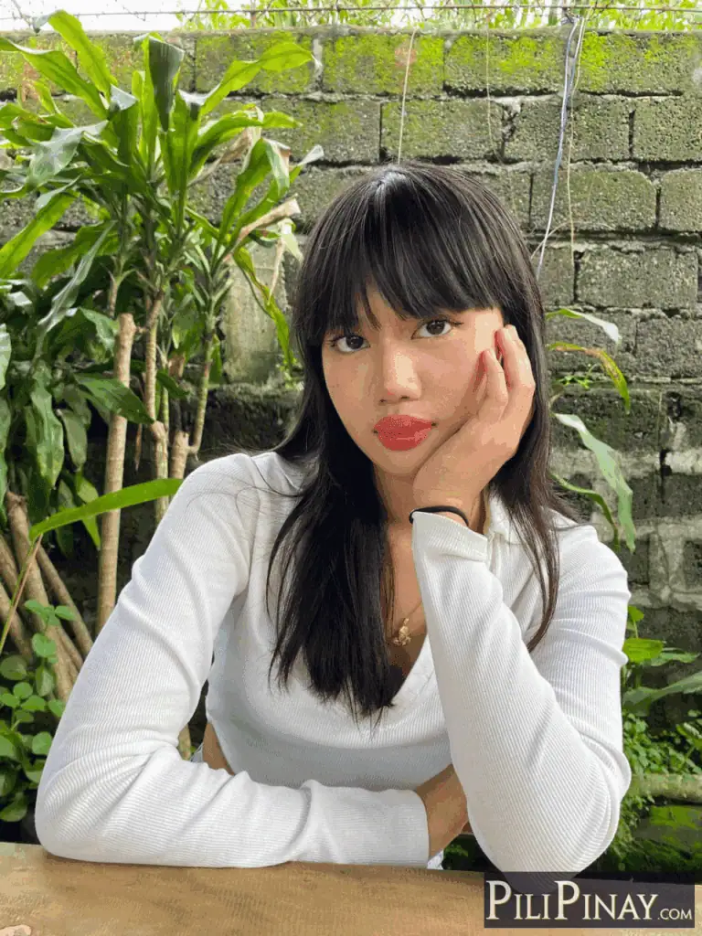 Juliana S. Obre 32