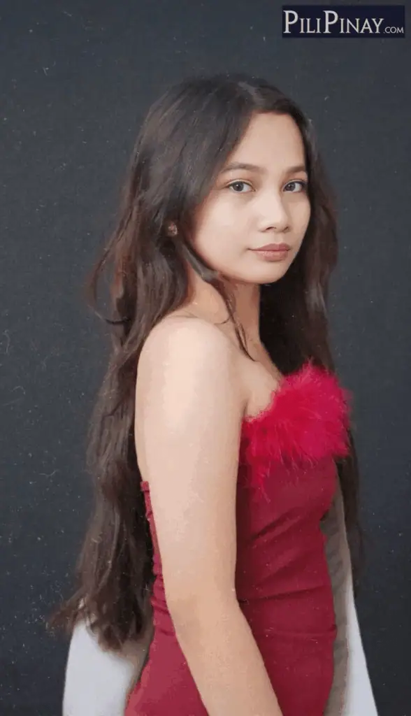 Mikay Alexis 19