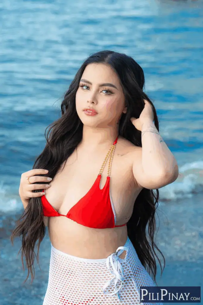 Antonette Gail 18